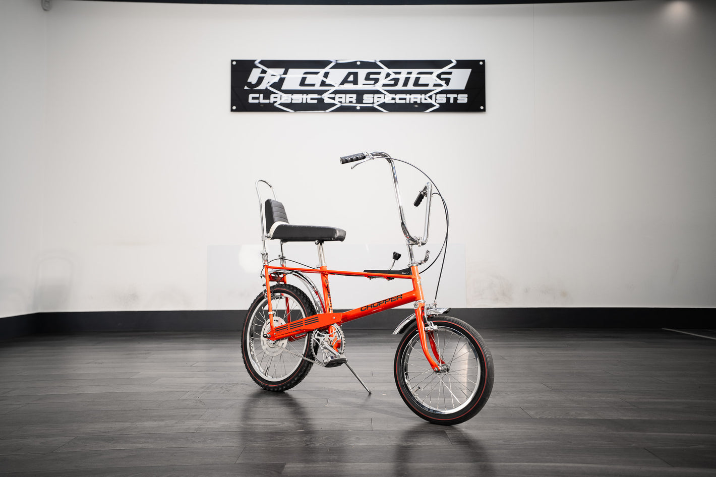 MK-1 RALEIGH CHOPPER 3-SPEED SUPER RED