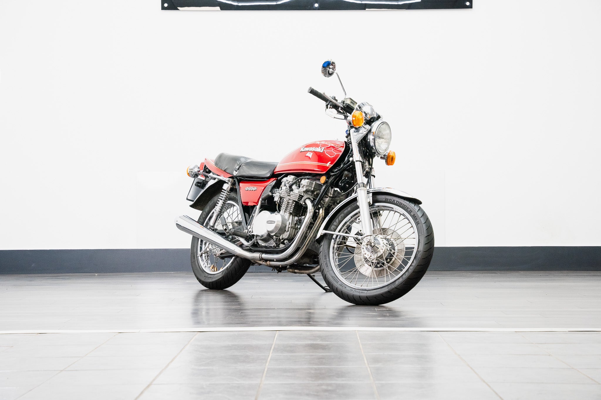 1978 KAWASAKI Z650 MOTORCYCLE CANDY SUPER RED FOR SALE