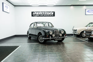 1968 Mk2 Jaguar 2.4 240 In British Racing Green 'Stunning Example'