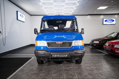 LDV 200 PILOT PANEL VAN PACIFIC BLUE 'ONLY 869-MILES FROM NEW!'
