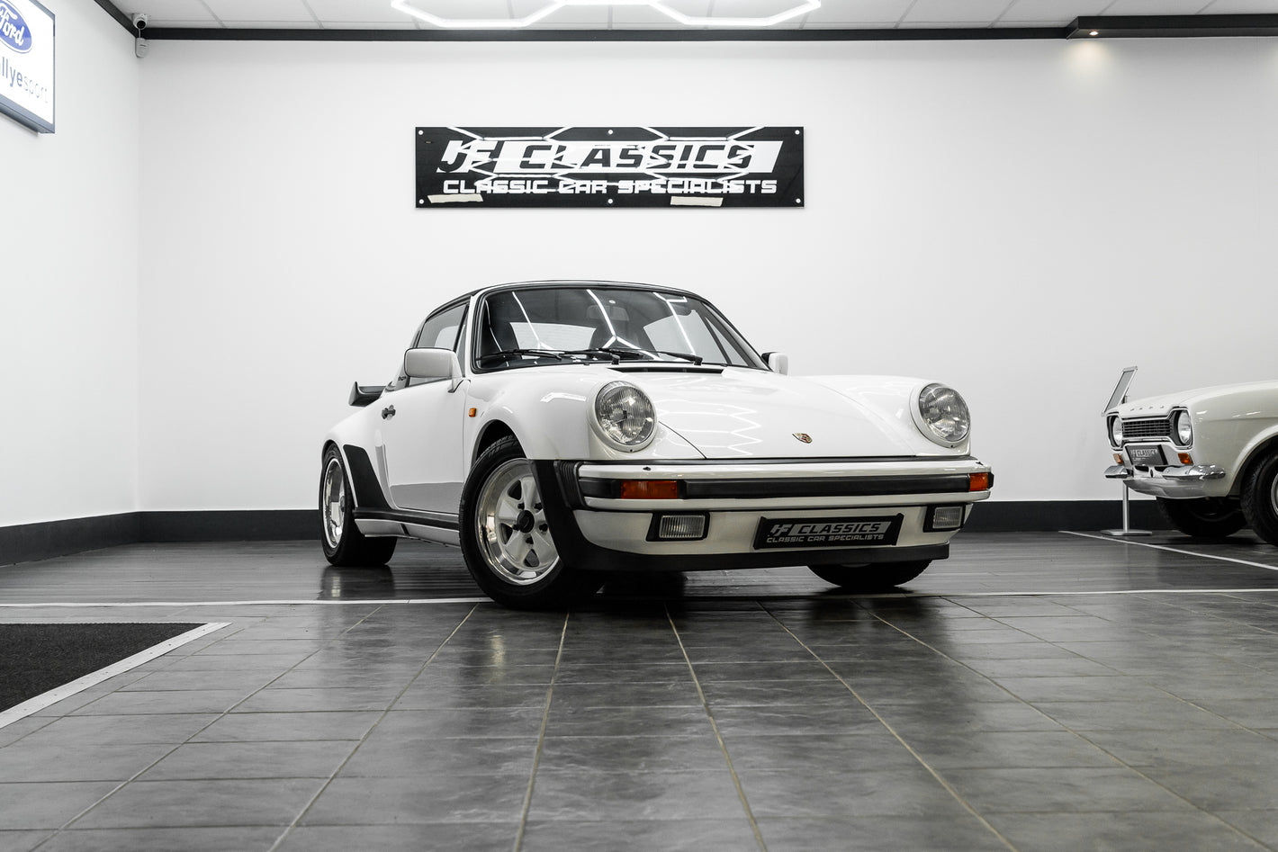 1985 Porsche 911 Carrera 3.2 'Sport Targa' Grand Prix White