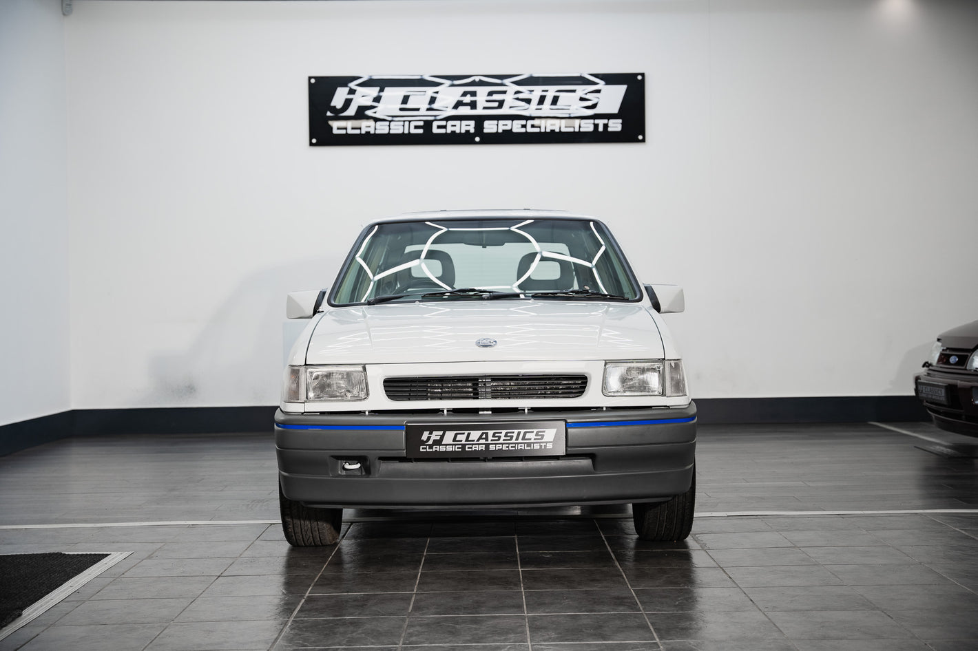 1991 VAUXHALL NOVA SR 1.4 GLACIER WHITE 2080mls